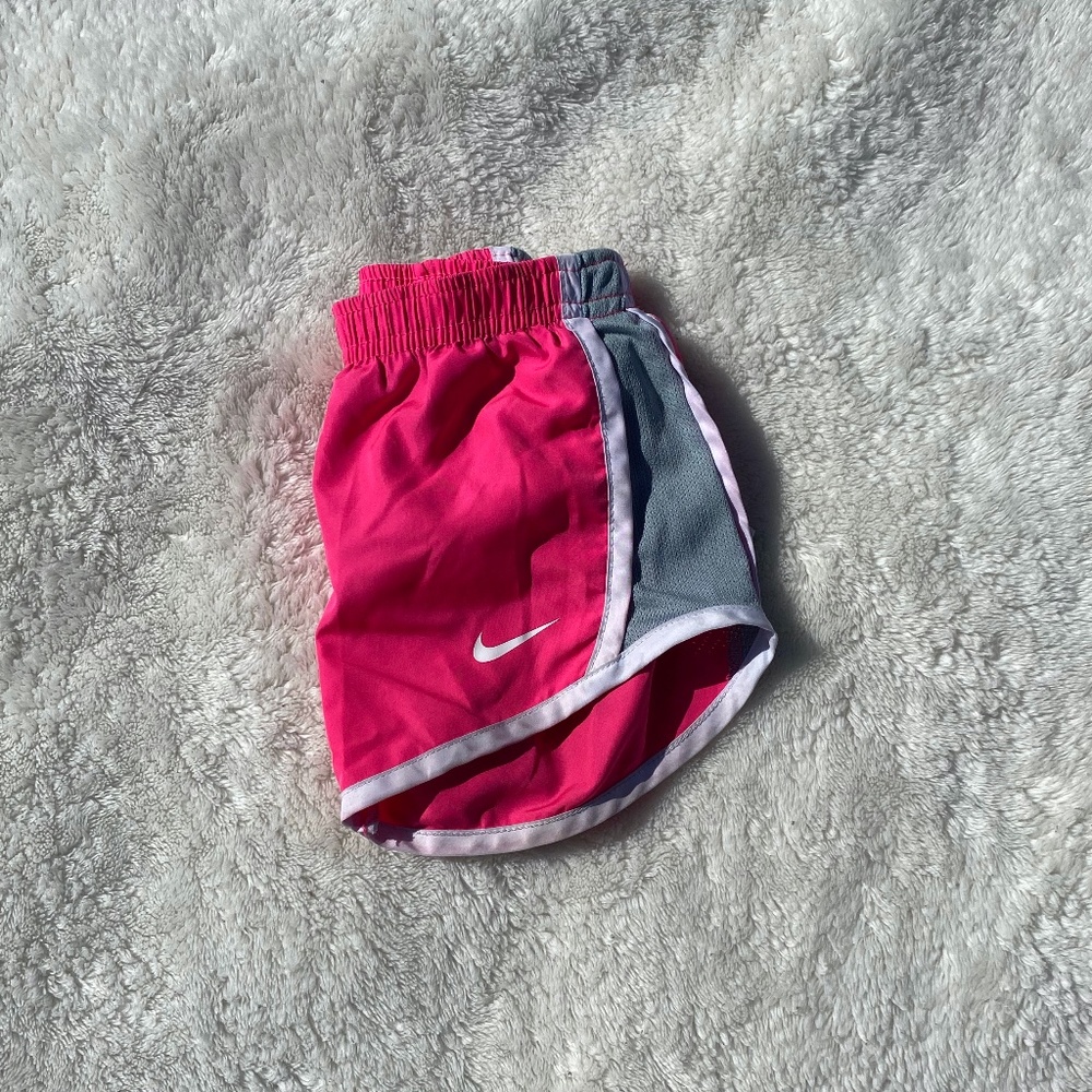 Toddler DriFit Nike Short - Picture 2 of 3